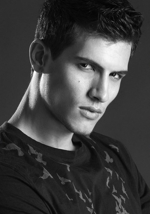 Adrian Cardoso Model Profile Photos & latest news