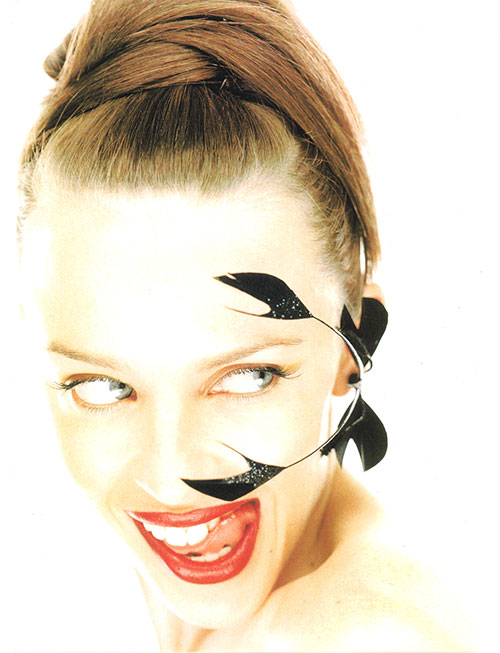 KYLIE-MINOGUE---FEATHER-BUG-500w