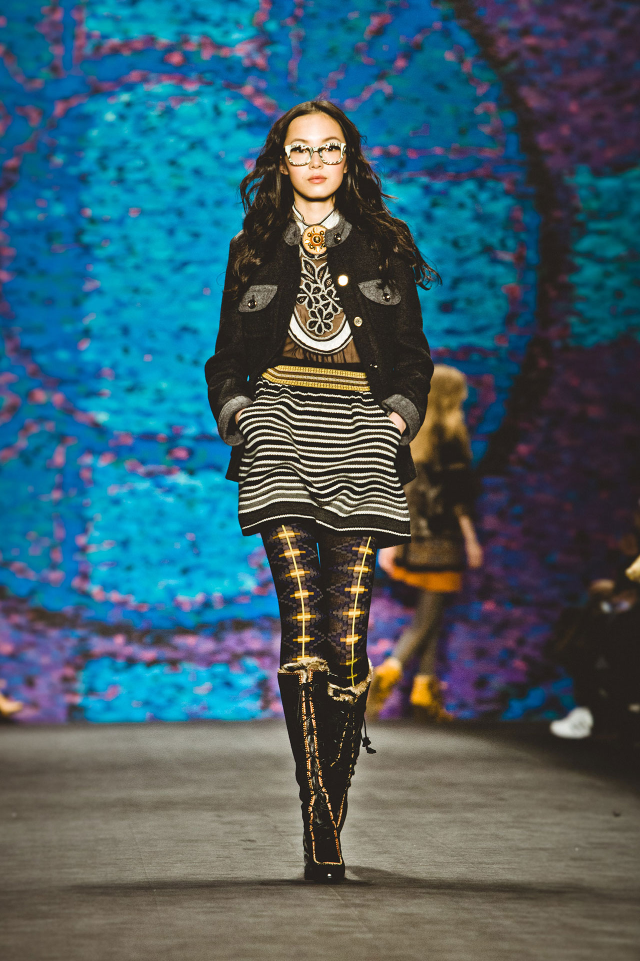 casey-vange-annasui-15