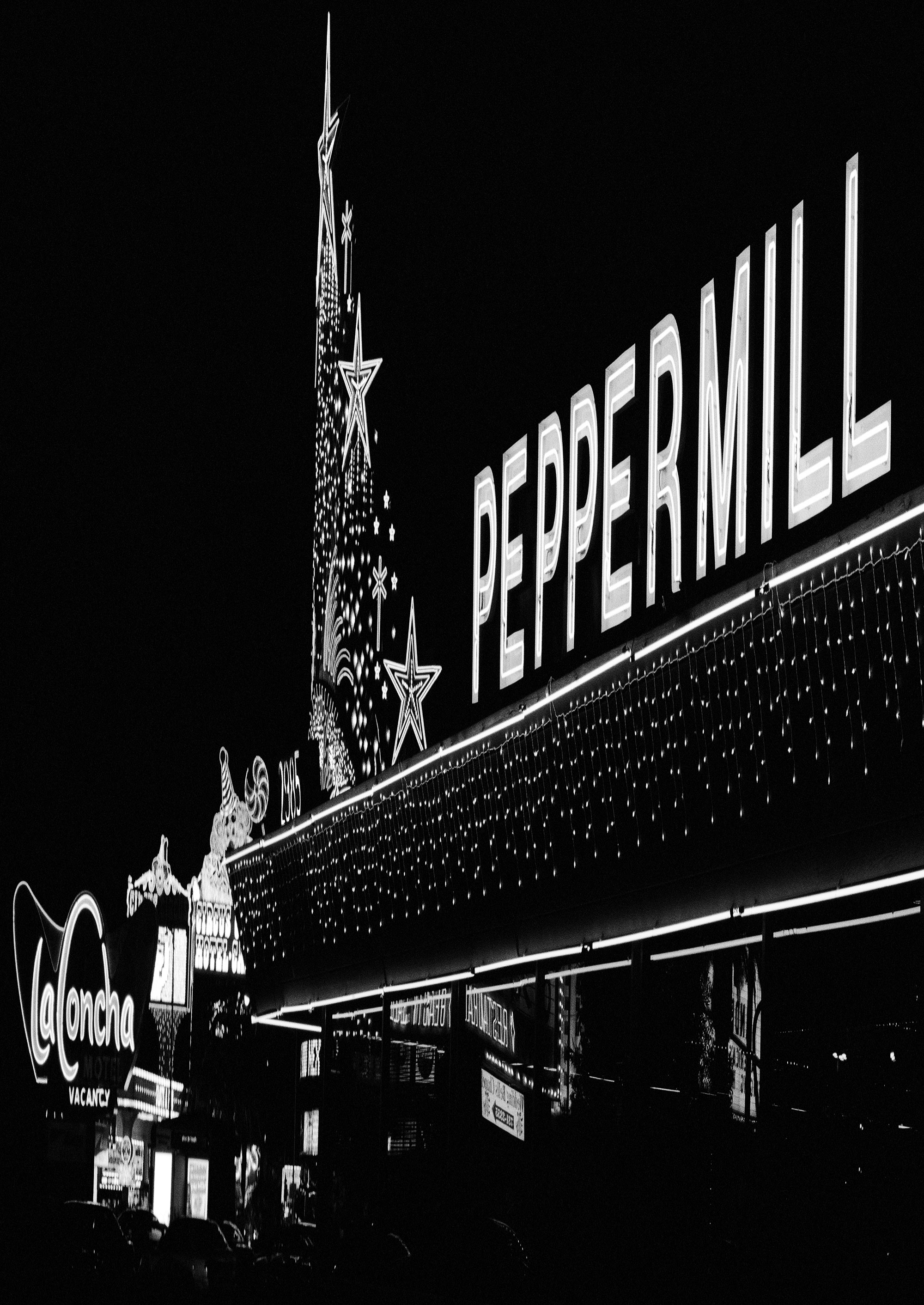 195_vegas_peppermill