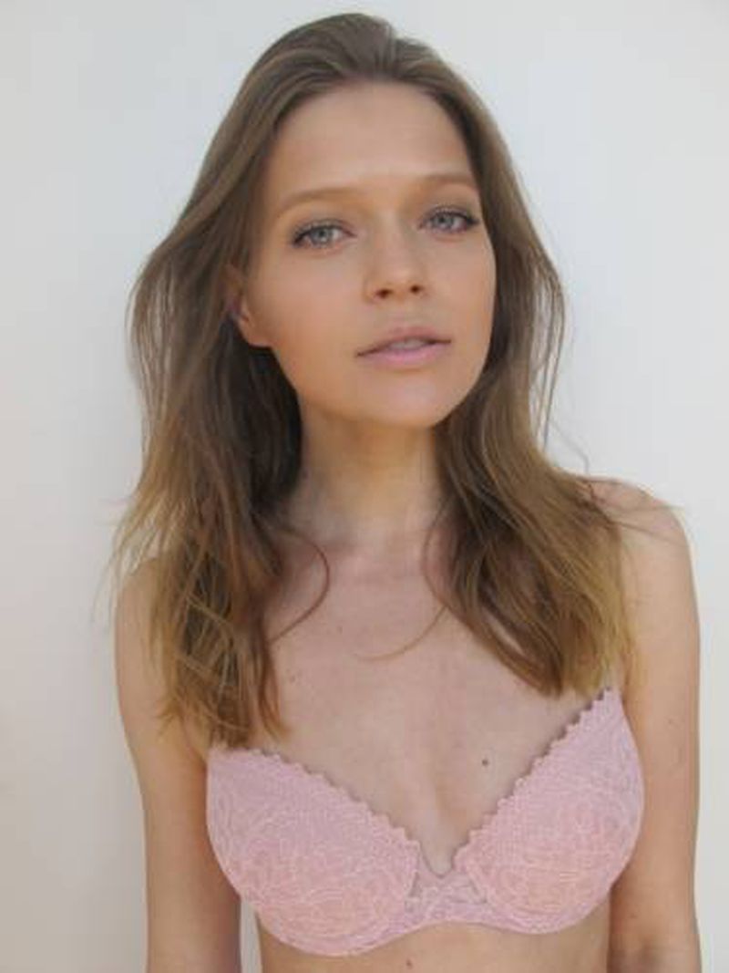 Liza Kei April 2013 Polaroids (Polaroids Digitals)