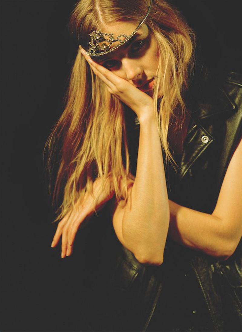 Agyness Deyn (Wonderland Magazine)