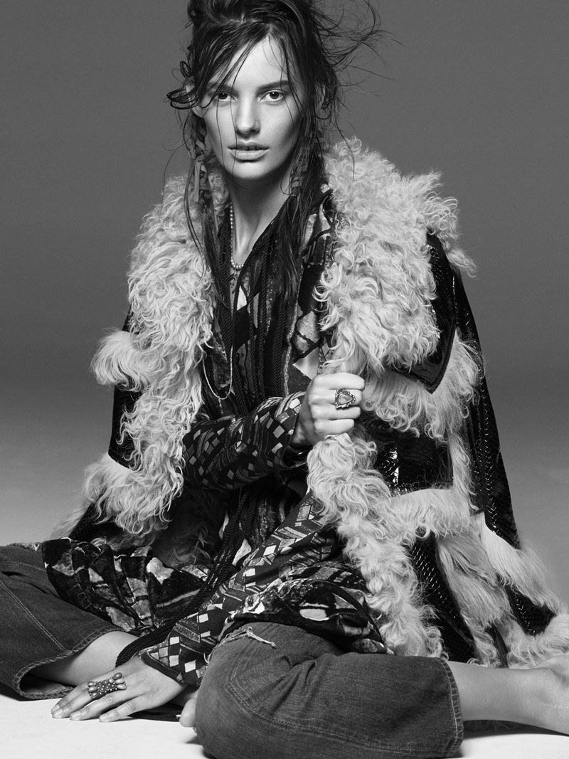 Vogue Australia photograp Greg Kadel, blog jewelry mixzoom.com
