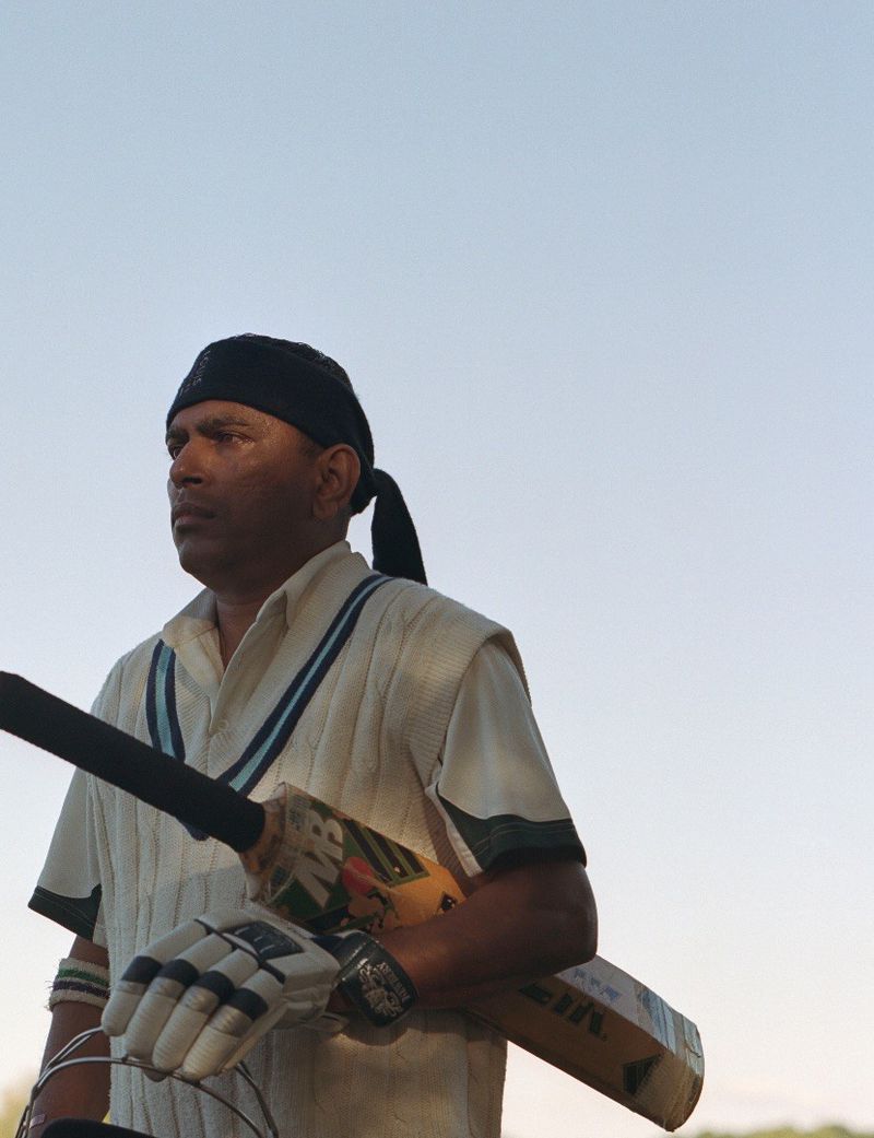 I bat for the other side (Man About Town)