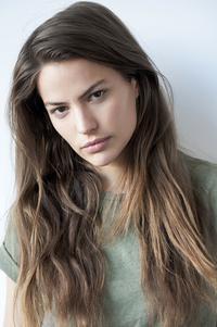 キャメロン・ラッセル直筆サイン入り超大型写真…Cameron Russell キャメロン・ラッセル直筆サイン入り超大型写真…Cameron Russell