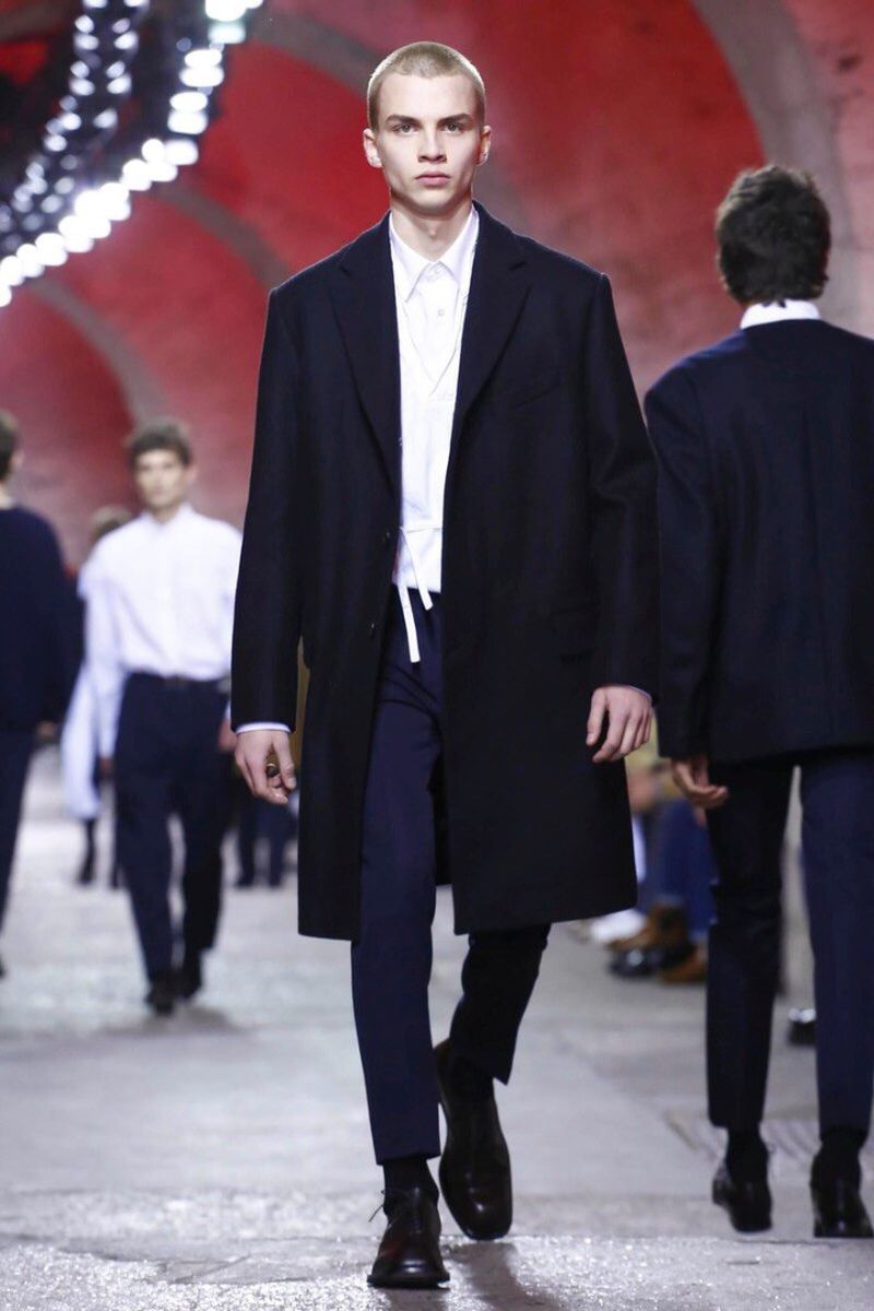 Dries van Noten F/W 17 Men's Show (Dries Van Noten)