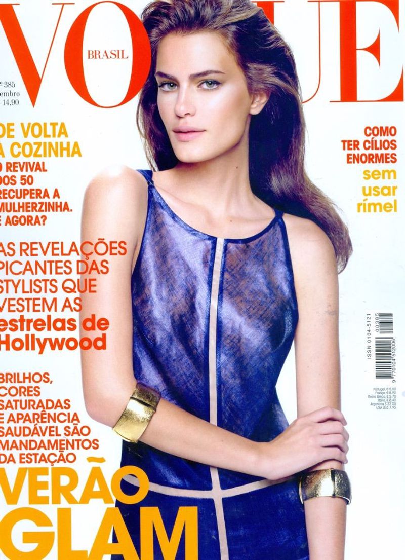 女性情報誌 Vogue Brasil Magazine December 2022 Costanza Pascolato Vogue Brazil December 2024 - theFashionSpot