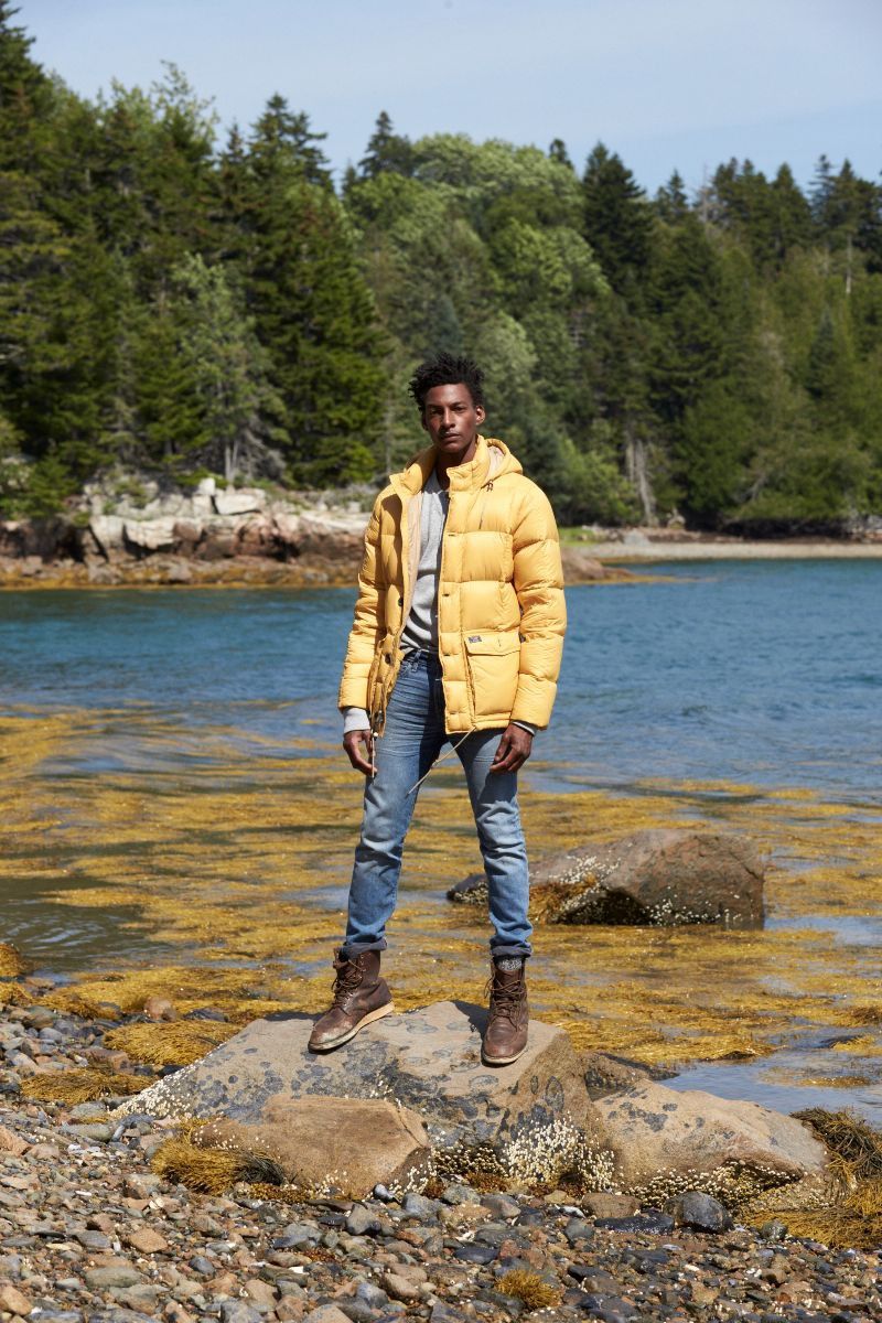 This is Abercrombie Holiday 2016 (Abercrombie & Fitch)