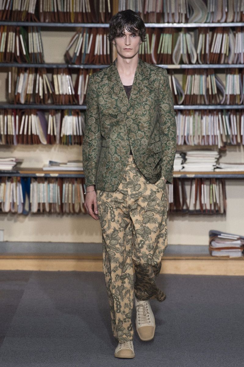 Dries Van Noten S/S 18 Men's Show (Dries Van Noten)