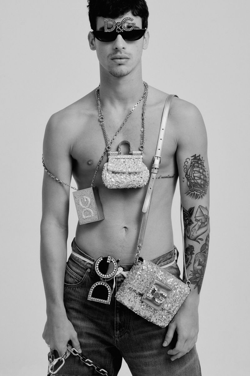 Purse First (Made in Brazil Magazine)