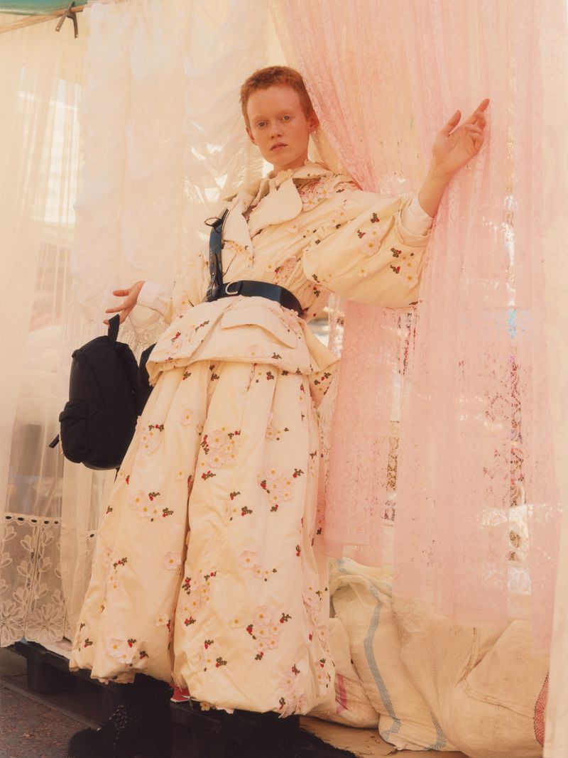 4 Moncler Simone Rocha. Profile. Fall/Winter 18-19 (ODDA Magazine)