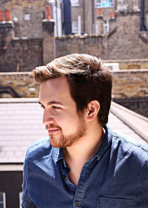 Ricardo Rivera Photographer Profile Photos & latest news