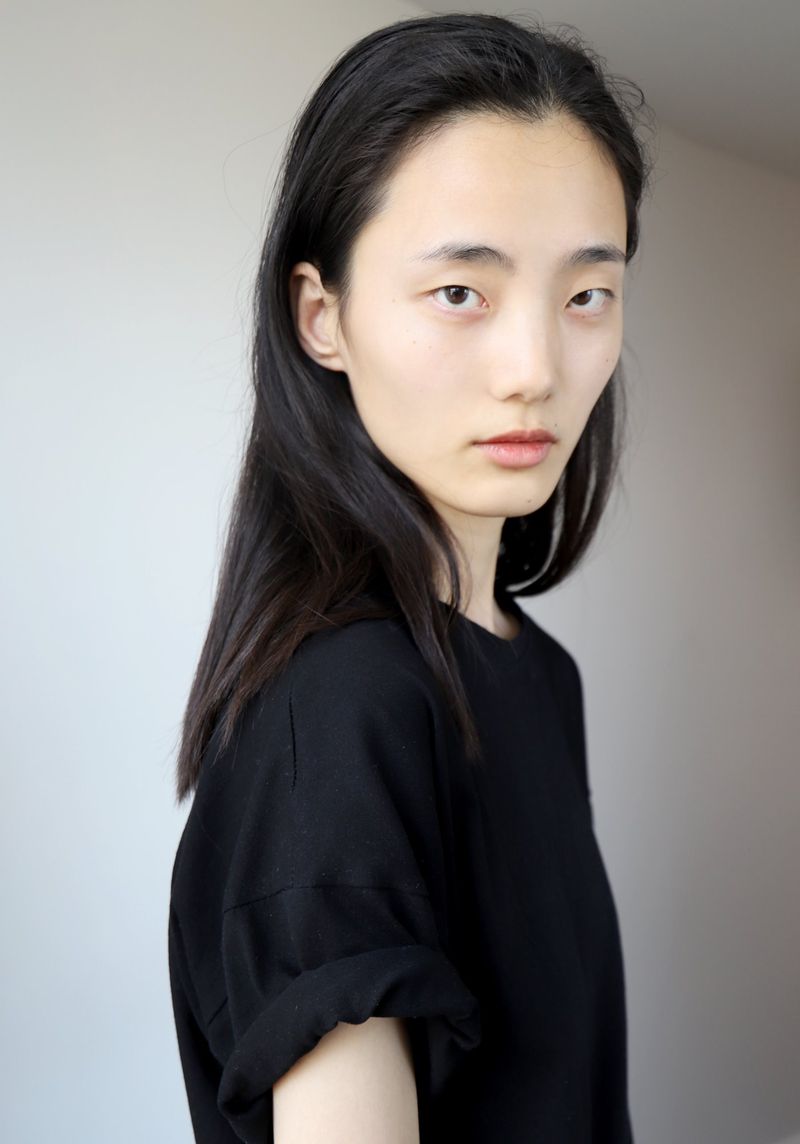China Bentley 2018 Polaroids Portraits Polaroids Digitals China Bentley 2018 Polaroids Portraits Polaroids Digitals