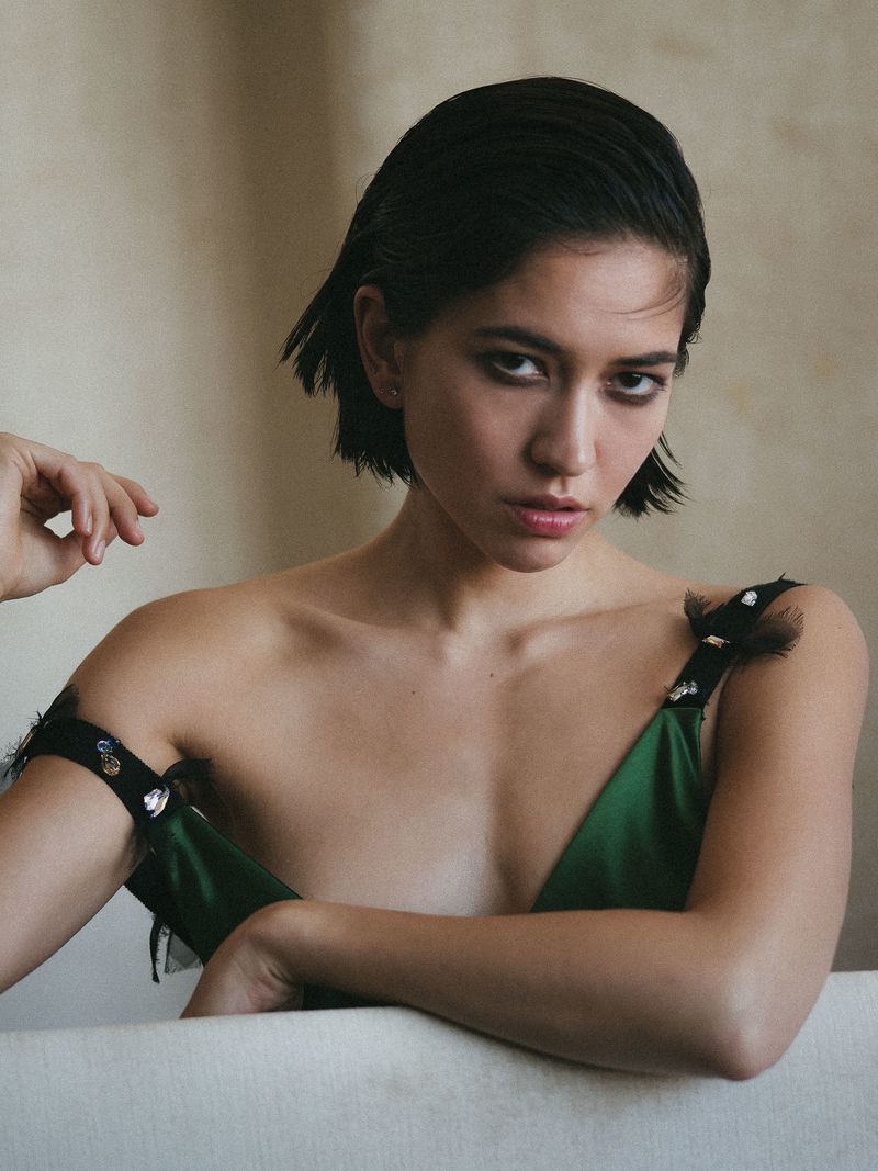 Sonoya Mizuno (Flaunt)