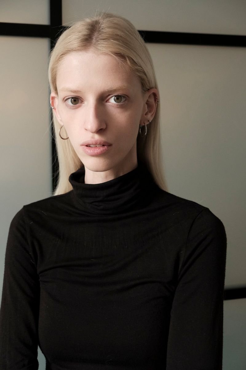 Muse Management S/S 2019 Polaroids/Portraits (Polaroids-Digitals)