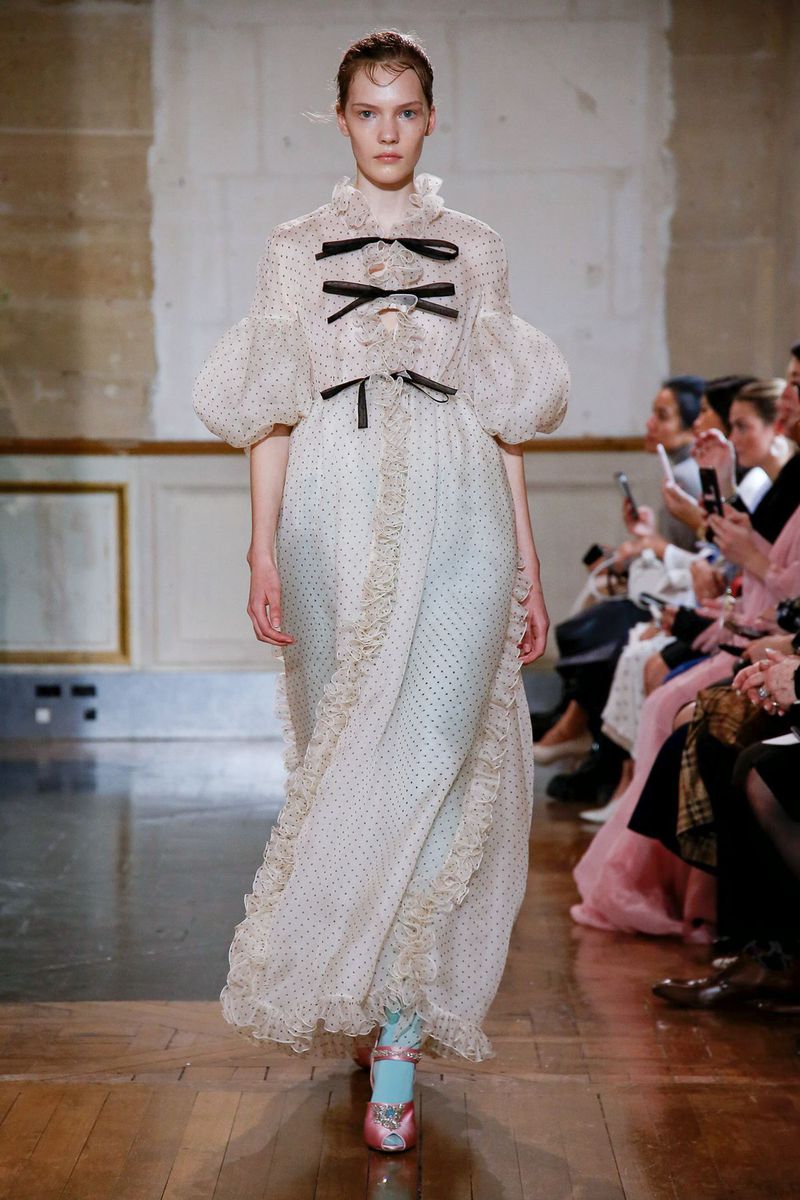 Giambattista Valli S/S 20 Show (Giambattista Valli)