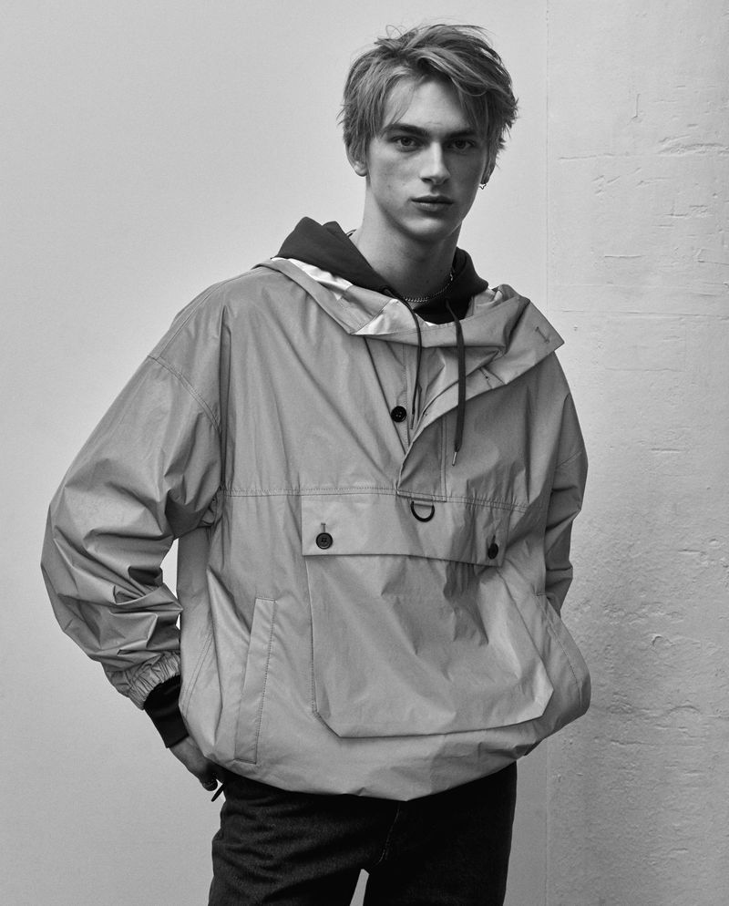 Streetside by Isaac Anthony (HERO Magazine)