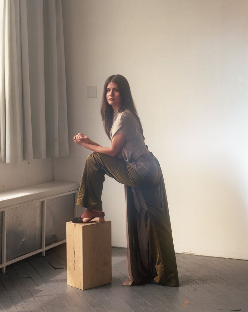 Phillipa Soo (Schön Magazine)