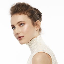Vanessa Cruz - Model Profile - Photos & latest news