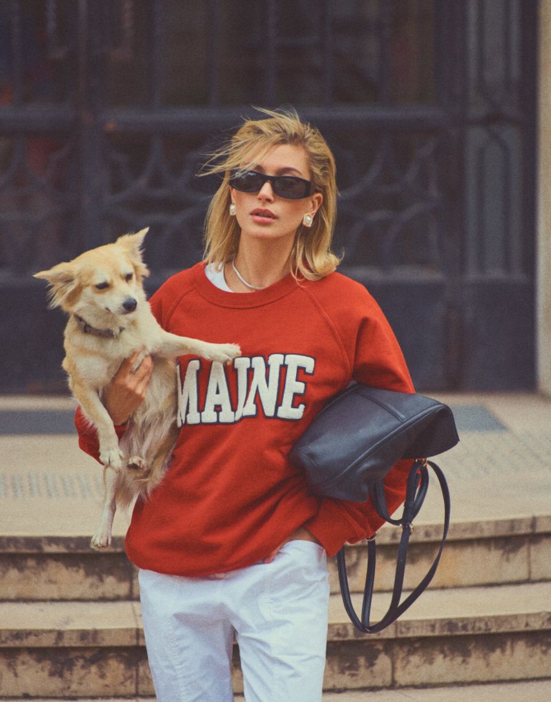 Hailey B. (Vogue France)
