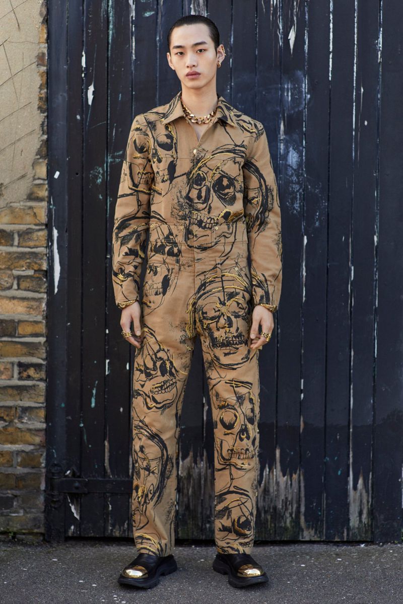 alexander mcqueen size 35