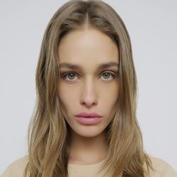 Aubrie Williams - Model Profile - Photos & latest news