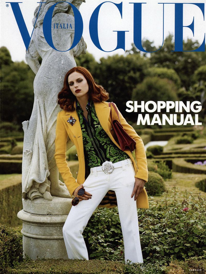 女性情報誌 VOGUE Italia 2004 No.647 VOGUE Italia 2004 No.647（Vogue Italia magazine on Magpile）