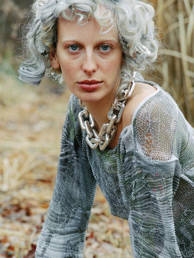 Lili (Pop Magazine)
