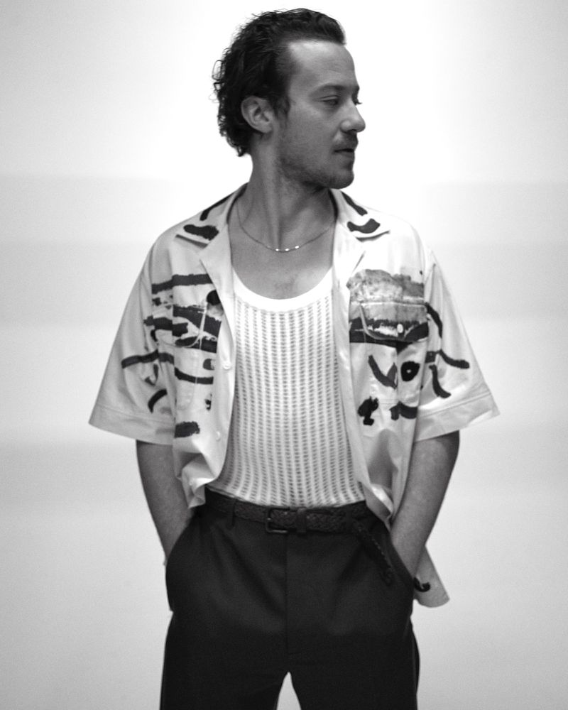 Glass meets Joseph Quinn (Glass Magazine ONLINE)