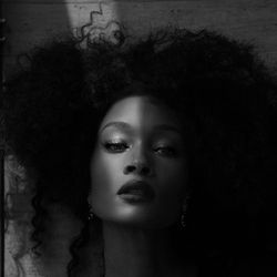 Dani Evans - Model Profile - Photos & latest news