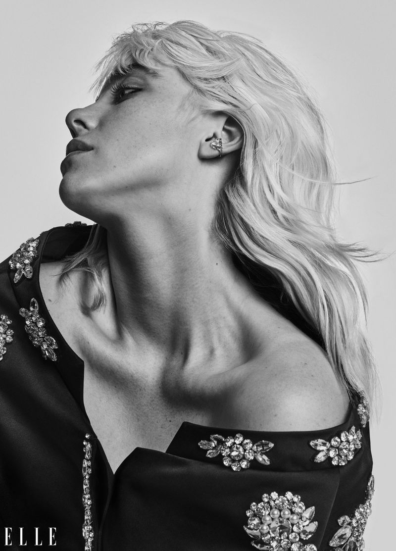 Calling the Shots (Elle U.S.)