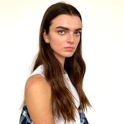 Bentley Mescall - Model Profile - Photos & latest news