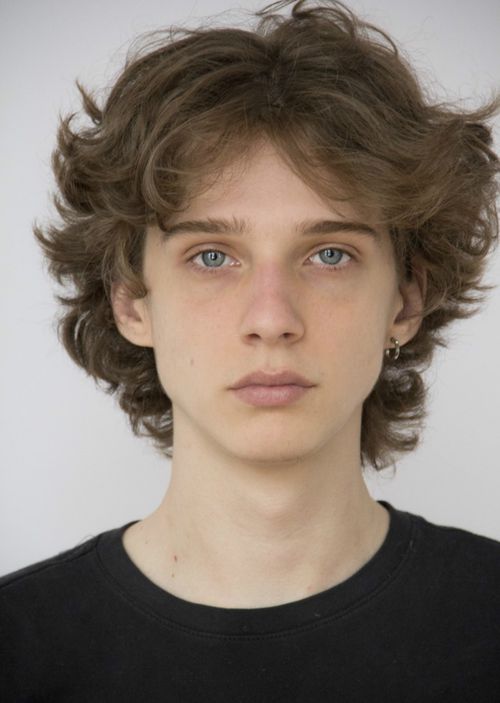 Robert Sears Model Profile Photos & latest news