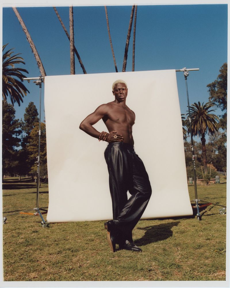 Moses Sumney is committed to a reintegration with nature (Document Journal)