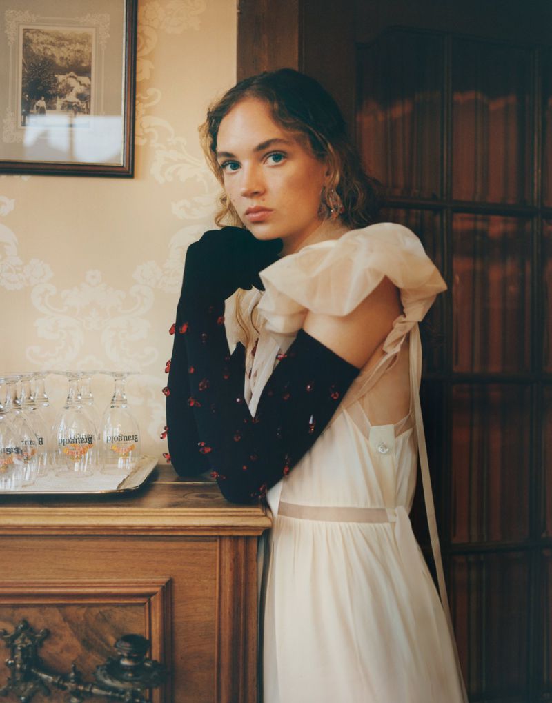 Simone Rocha Special (Manifesto Magazine)
