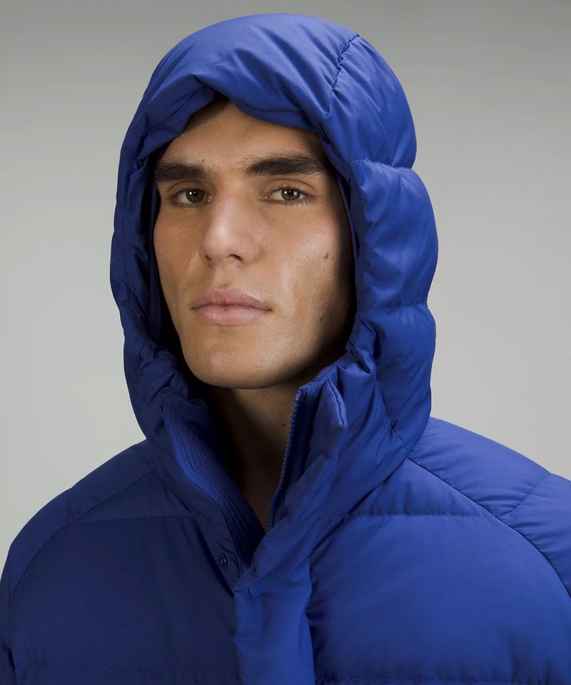 LULULEMON online x social media (Lululemon)