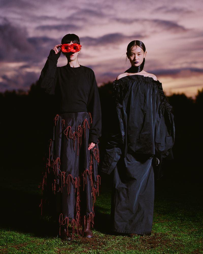Modeling Ritual Fashion Rituals (Teeth Magazine)