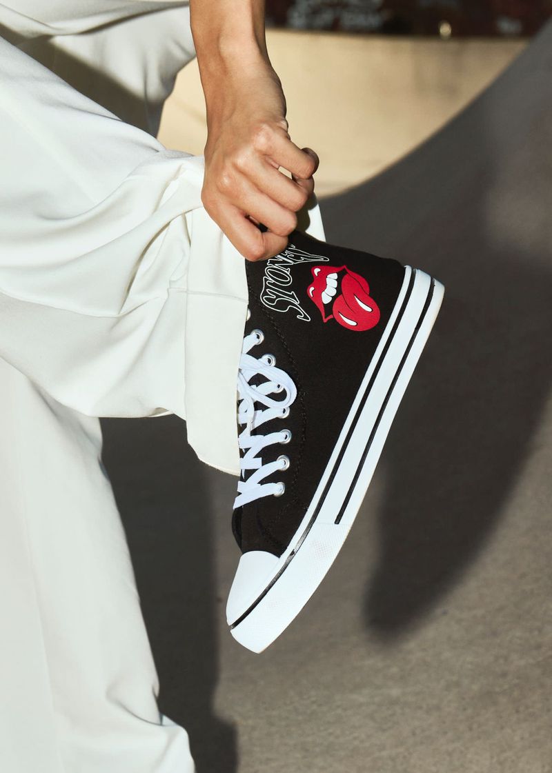 Nuria Oliu by Maurizio Pedroni (Lefties)