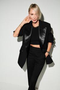 Lynn Schmidt - Fashion Editor/Stylist Profile - Photos & latest news