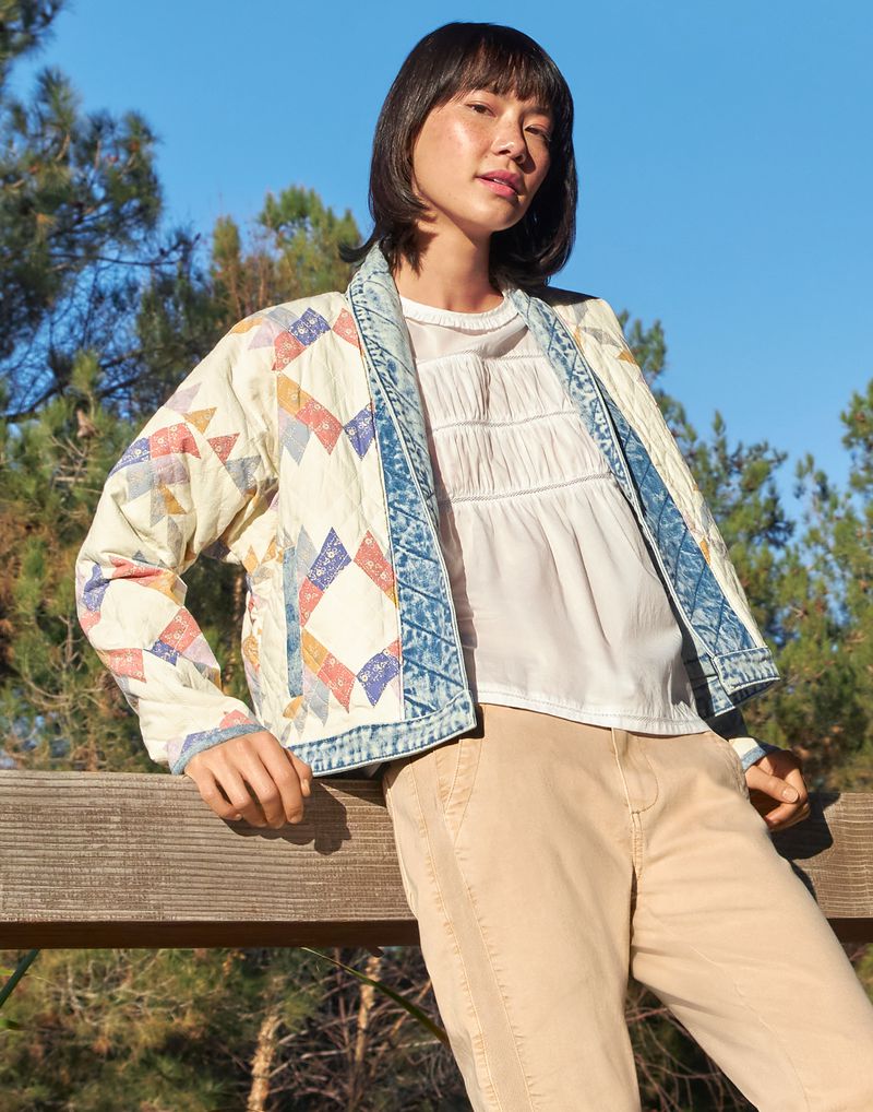 Bloomingdale's Spring Catalog (Bloomingdale's)