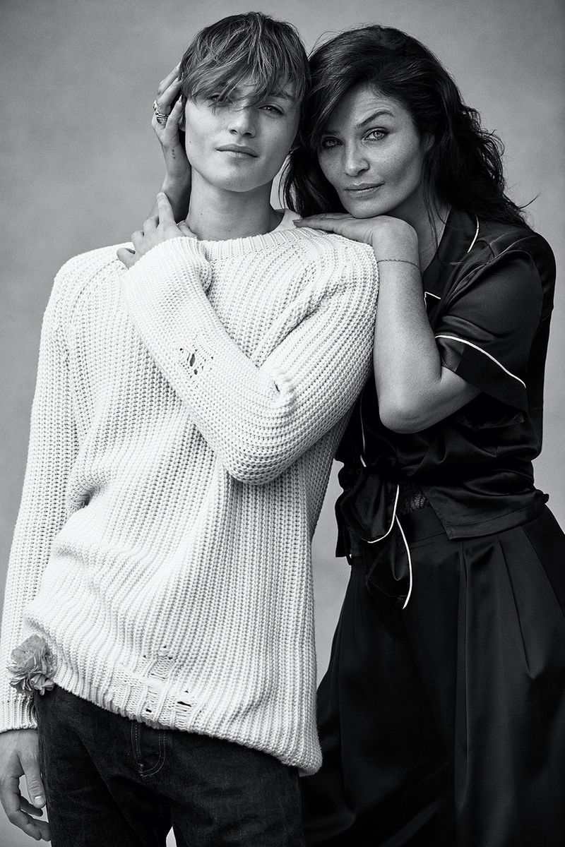 Victoria's Secret Mother`s Day Campaign 2021 (Victoria's Secret)