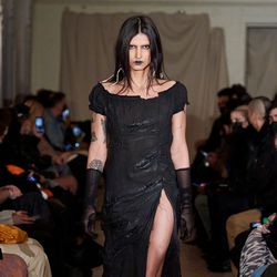 Izzy Gonzalez - Model Profile - Photos & latest news