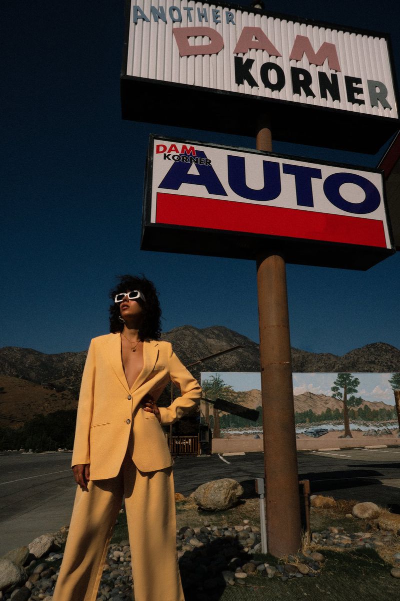 California Roads Spring/Summer 2022 Lookbook (Zara)
