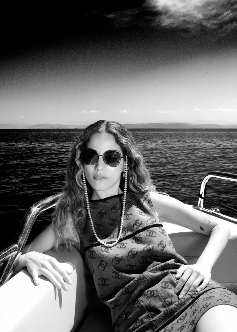 Cansu Akin (L'Officiel Turkey)