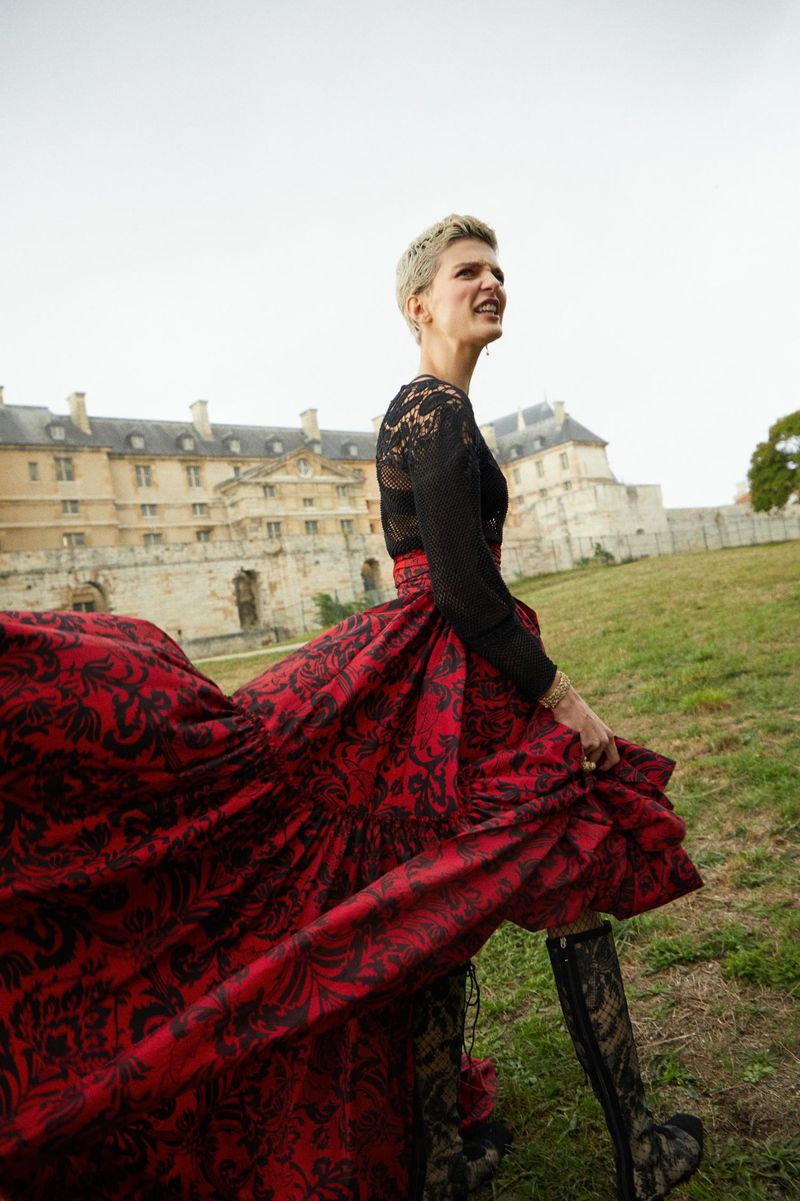 La Capitana (L'Officiel Brasil)