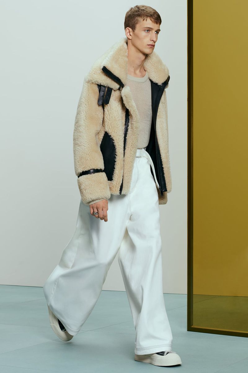 ZARA SRPLS ウールジャケット ZARA SRPLS 2024年秋冬コレクションが登場 | 株式会社ITX