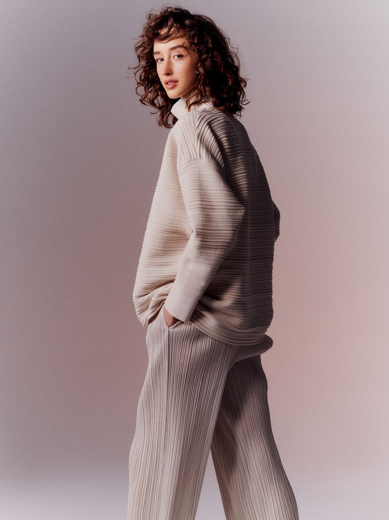 Pleats Please F/W 2324 (Issey Miyake)