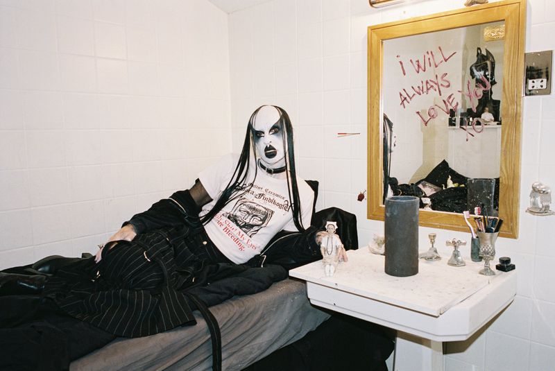 Online Ceramics x Dilara Findikogluフーディー Online Ceramics x Dilara Findikoglu パーカー