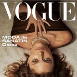 女性情報誌 Vogue Turkey December 2021/January 2022 Vogue Turkey May 2025 Cover Story Editorial