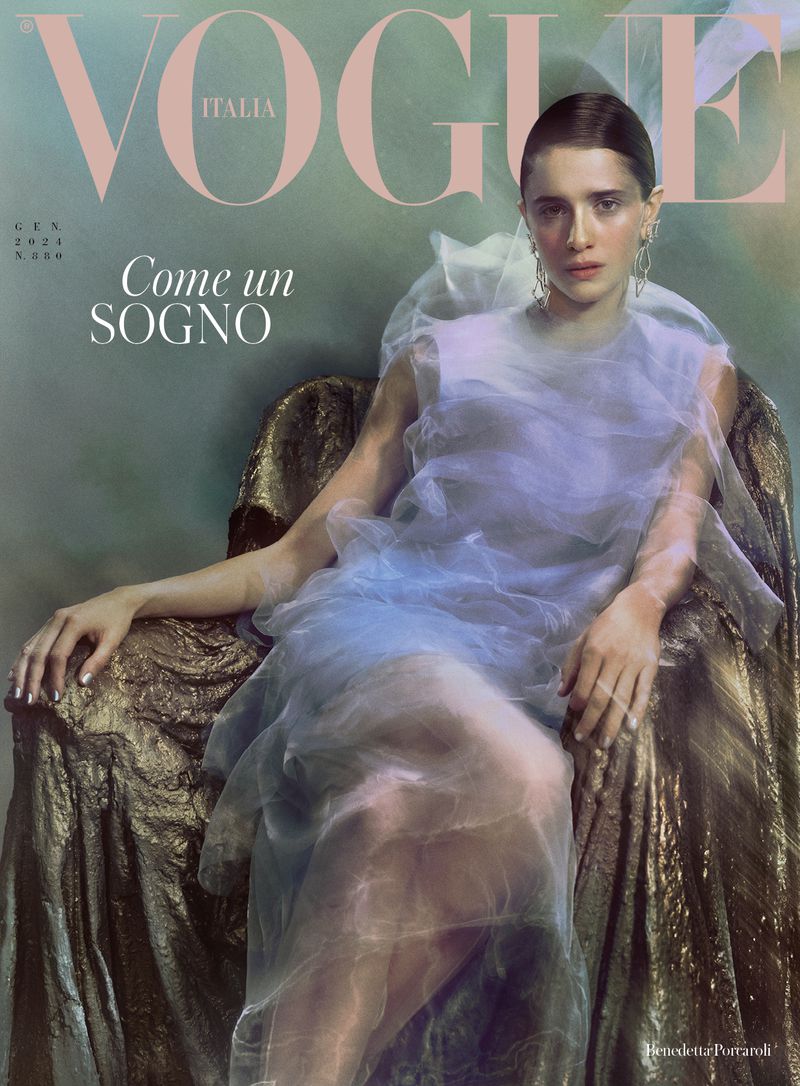女性情報誌 Vogue Italia Magazine January 2021 Vogue Italia Shares January 2021 'THE ANIMAL ISSUE' Covers